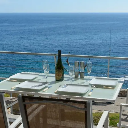 Apartamento Frente Al Mar En La Mejor Ubicacion De Calella Calella De Palafrugell Exterior photo